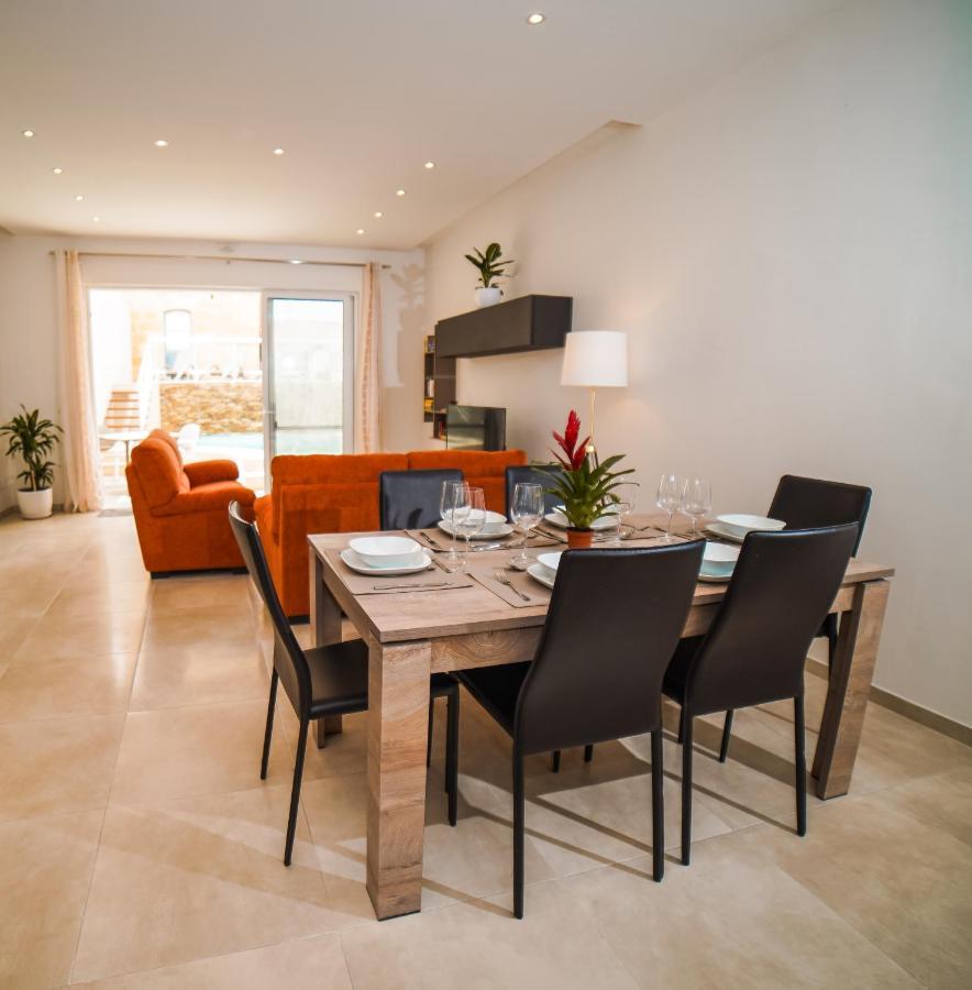 Narcisone Holiday Home Kerċem Exterior foto